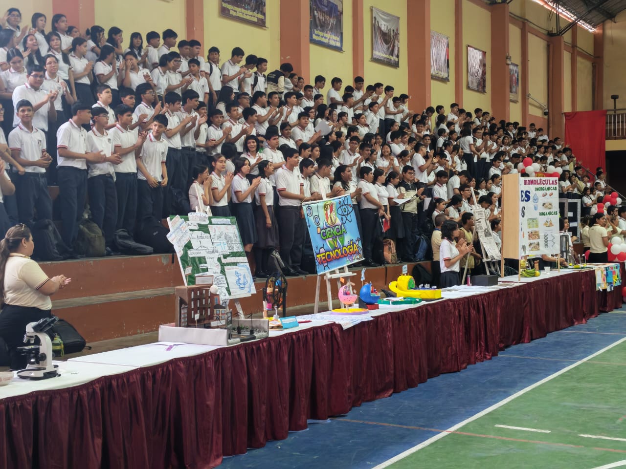 Estudiantes de Secundaria - foto de ejemplo